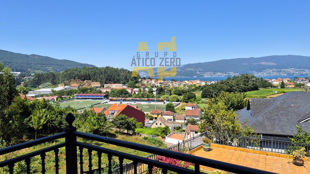 Chalet for Sale in Redondela