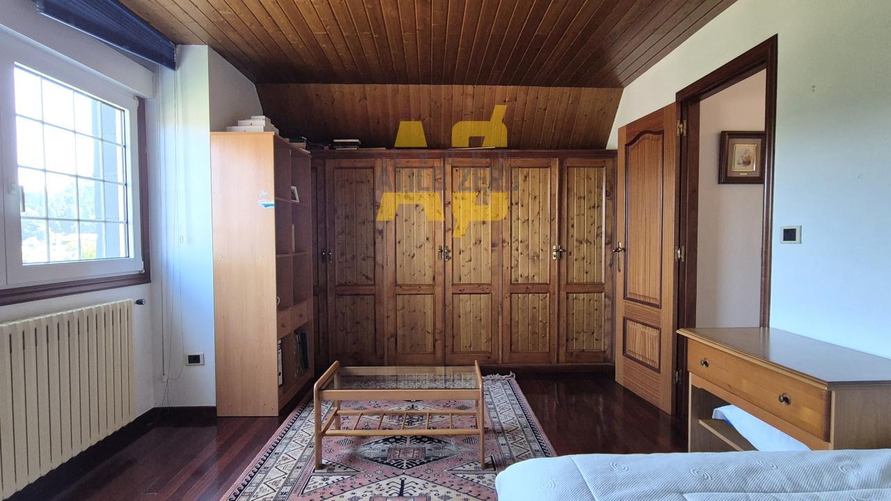 Chalet for Sale in Redondela
