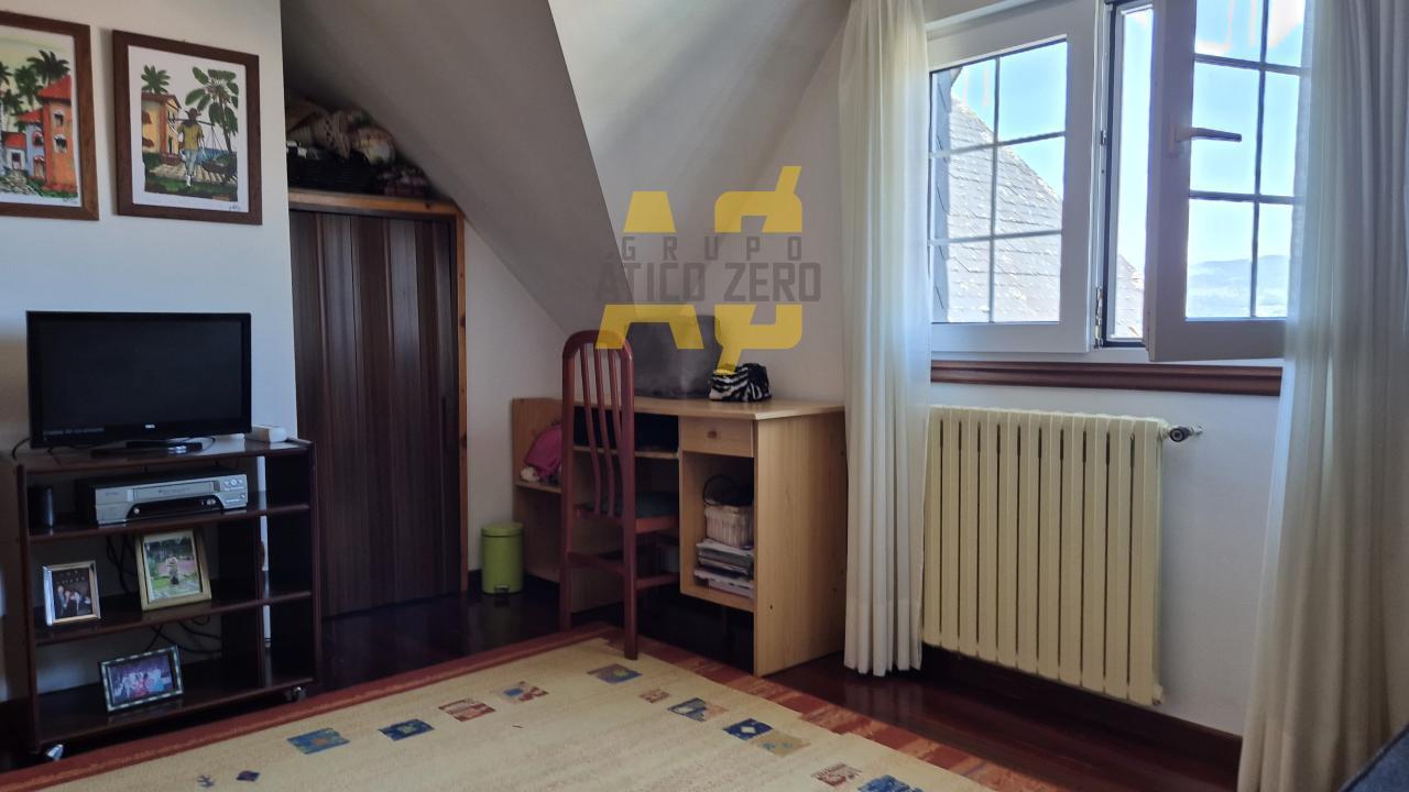 Chalet for Sale in Redondela