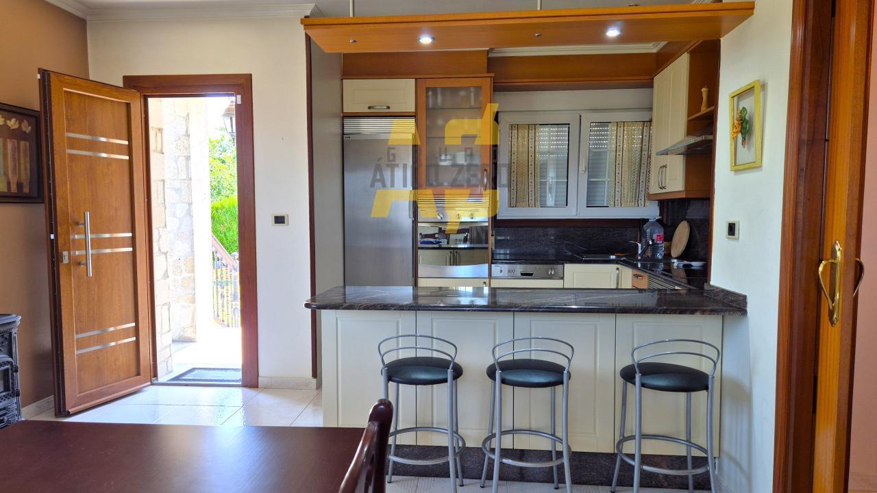 Chalet for Sale in Redondela