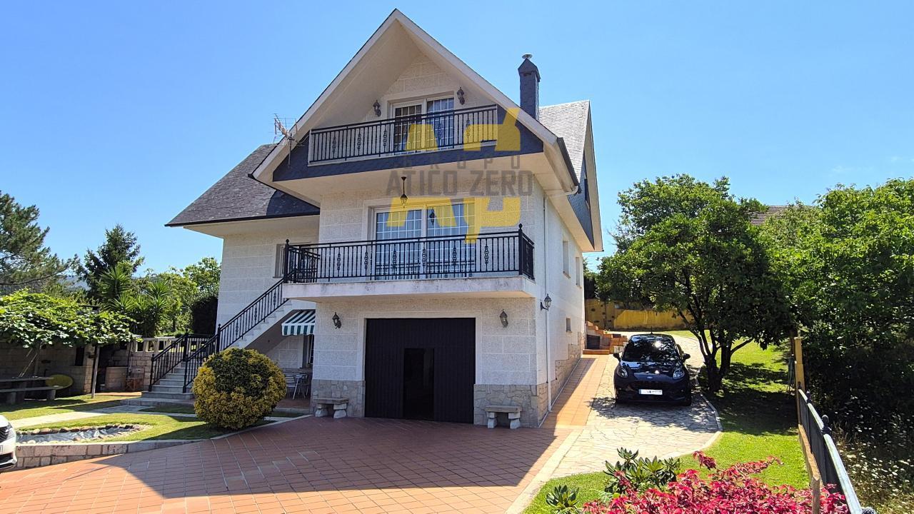 Chalet for Sale in Redondela