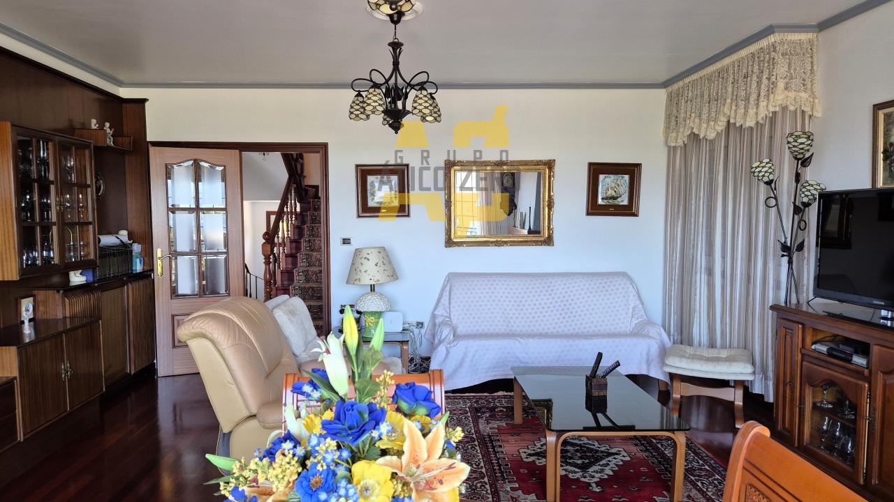 Chalet for Sale in Redondela