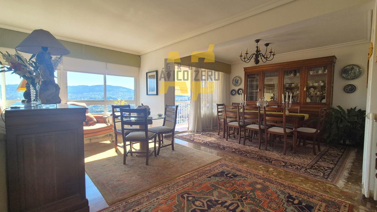 Flat for Sale in Vigo