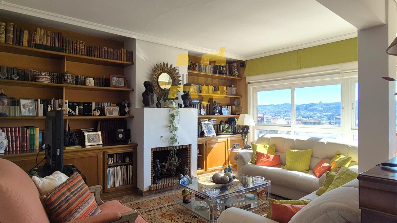 Flat for Sale in Vigo