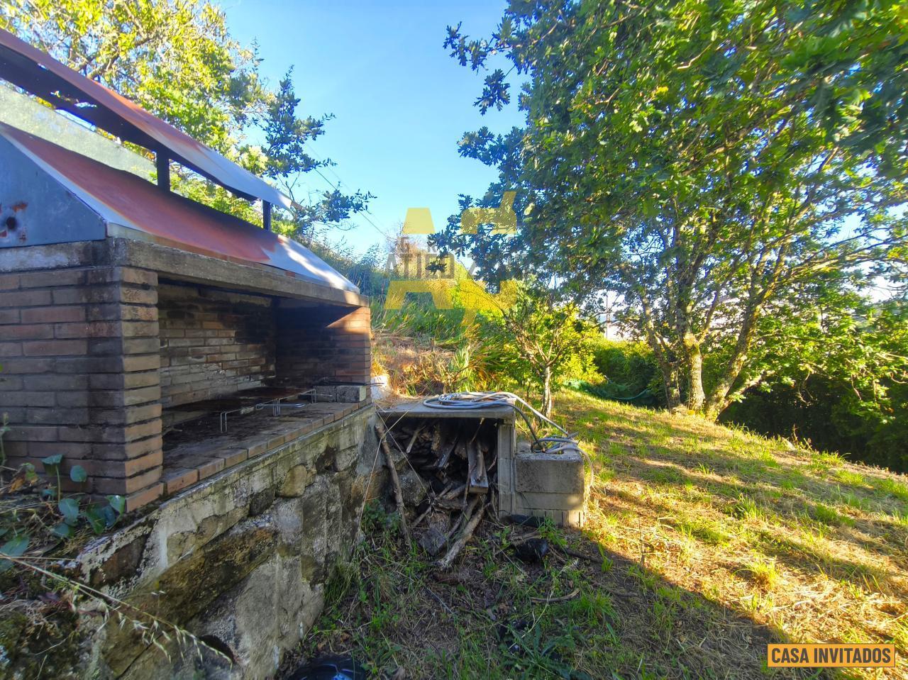 House for Sale in Cangas