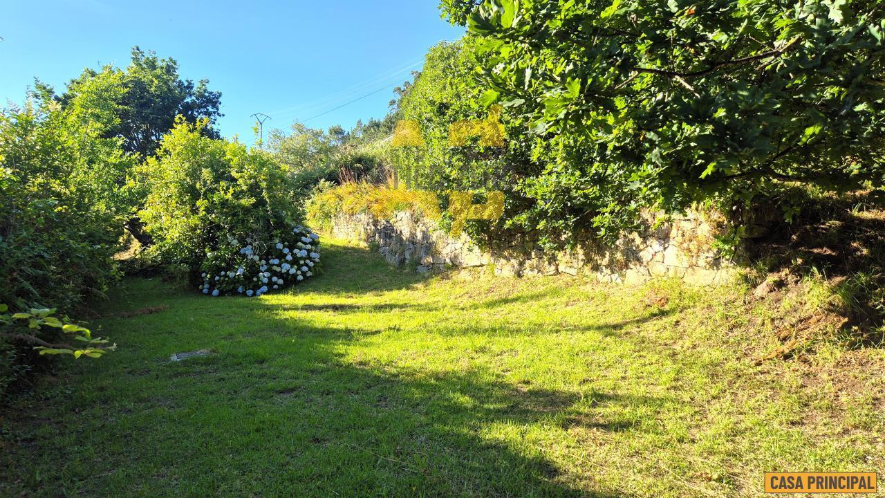 House for Sale in Cangas