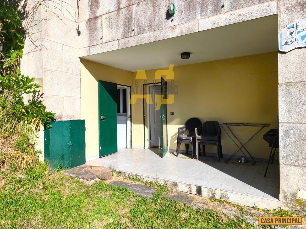 House for Sale in Cangas