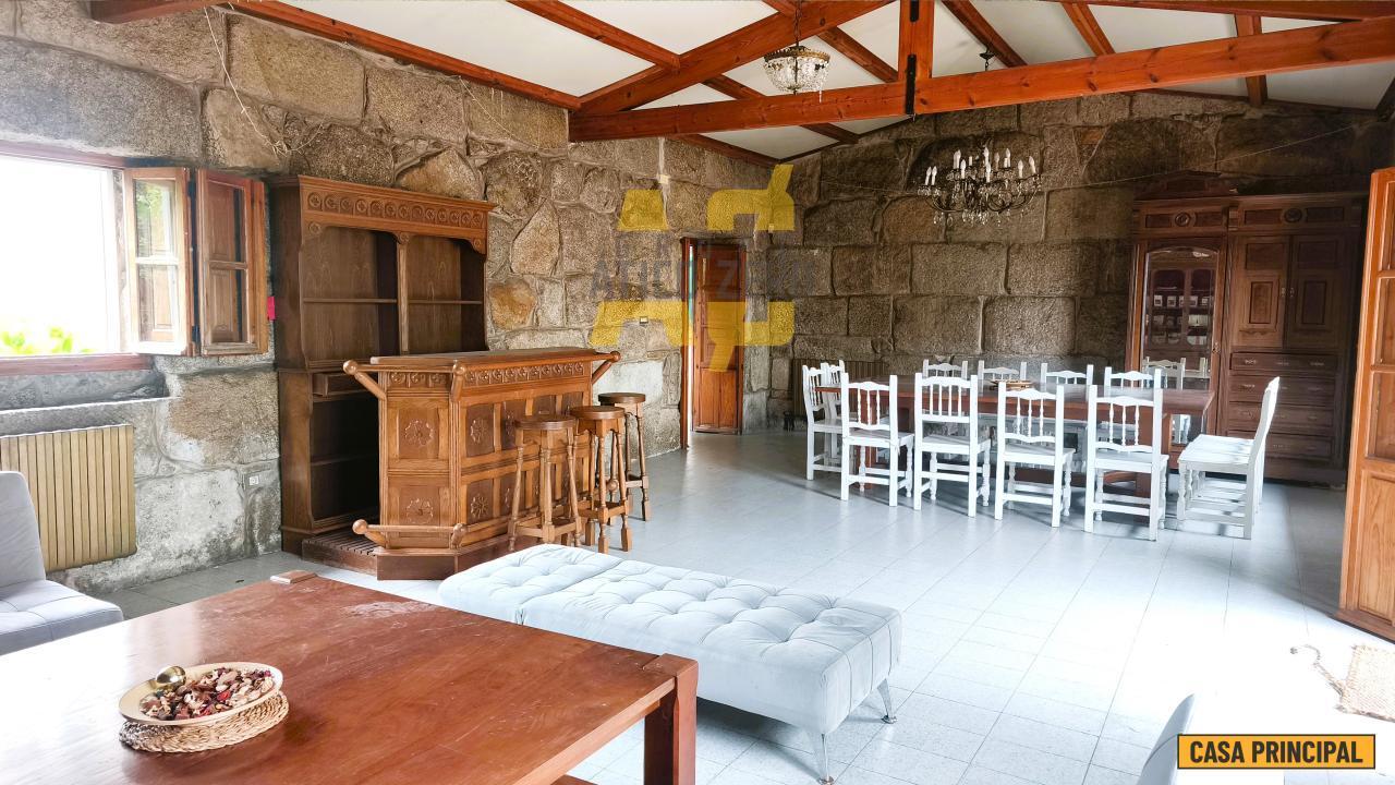 House for Sale in Cangas