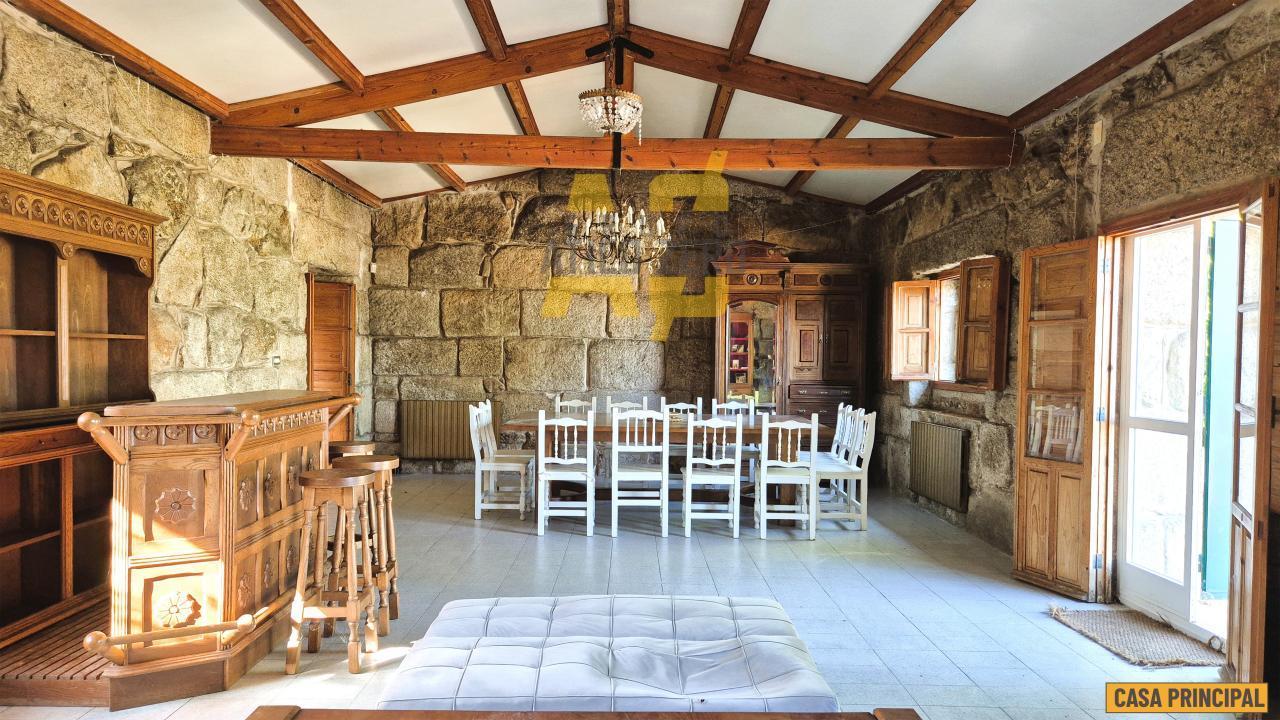 House for Sale in Cangas