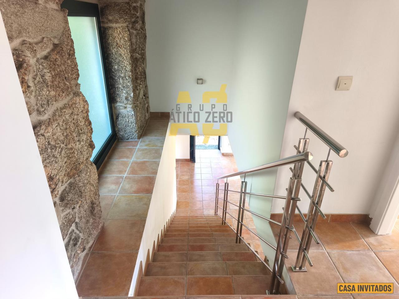 House for Sale in Cangas