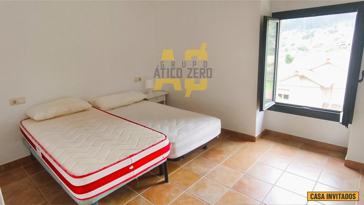 House for Sale in Cangas