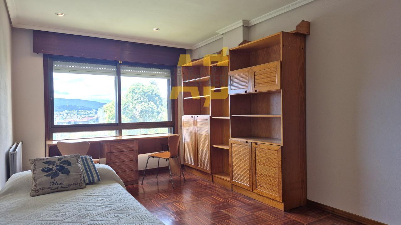 Flat for Sale in Vigo
