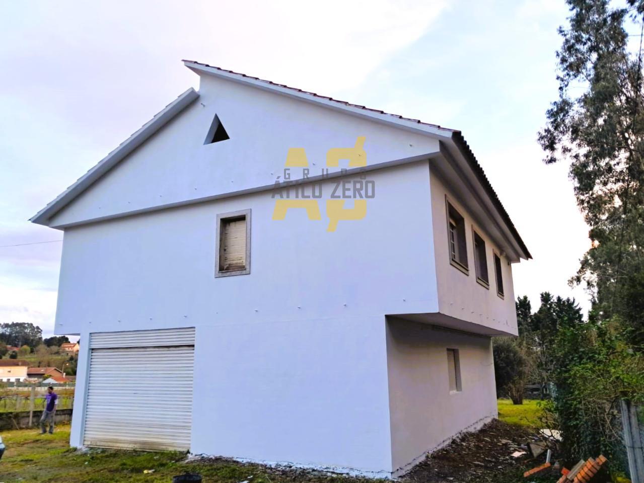 Chalet for Sale in Sanxenxo