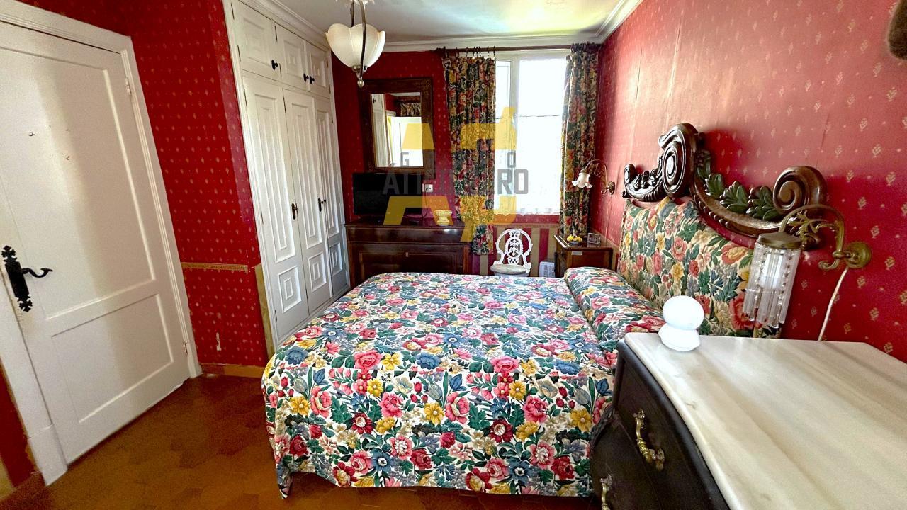 Villa for Sale in Nigrán
