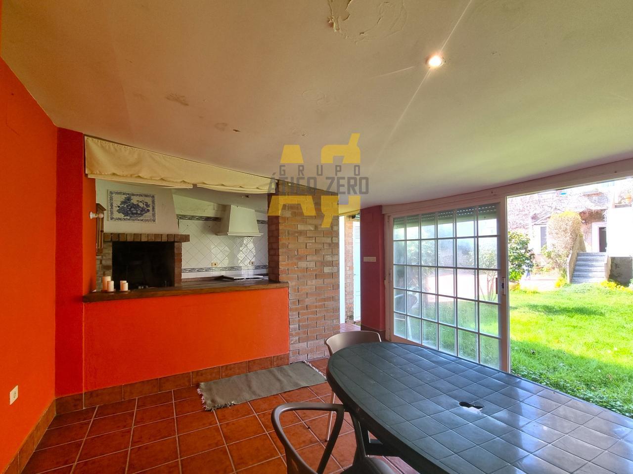 Villa for Sale in Nigrán
