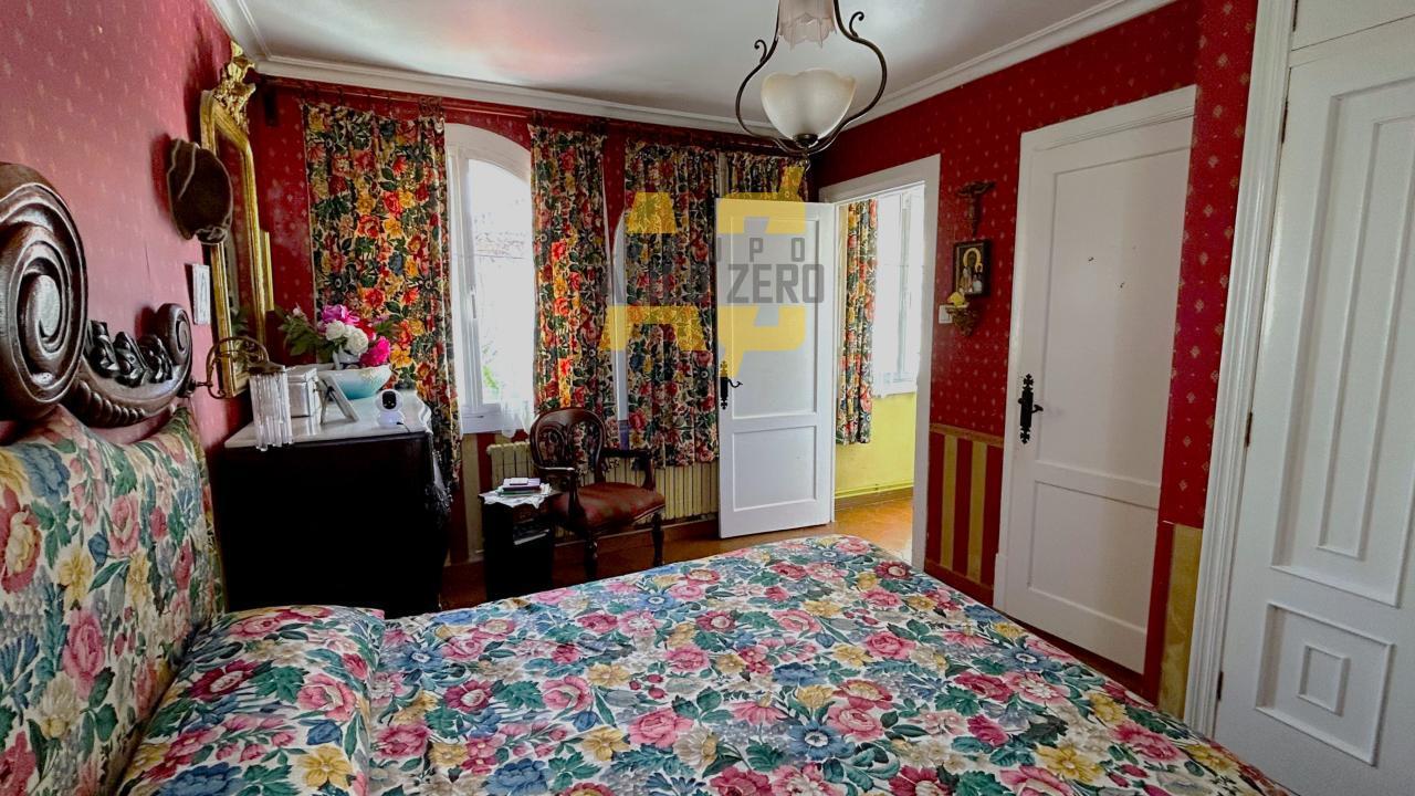 Villa for Sale in Nigrán