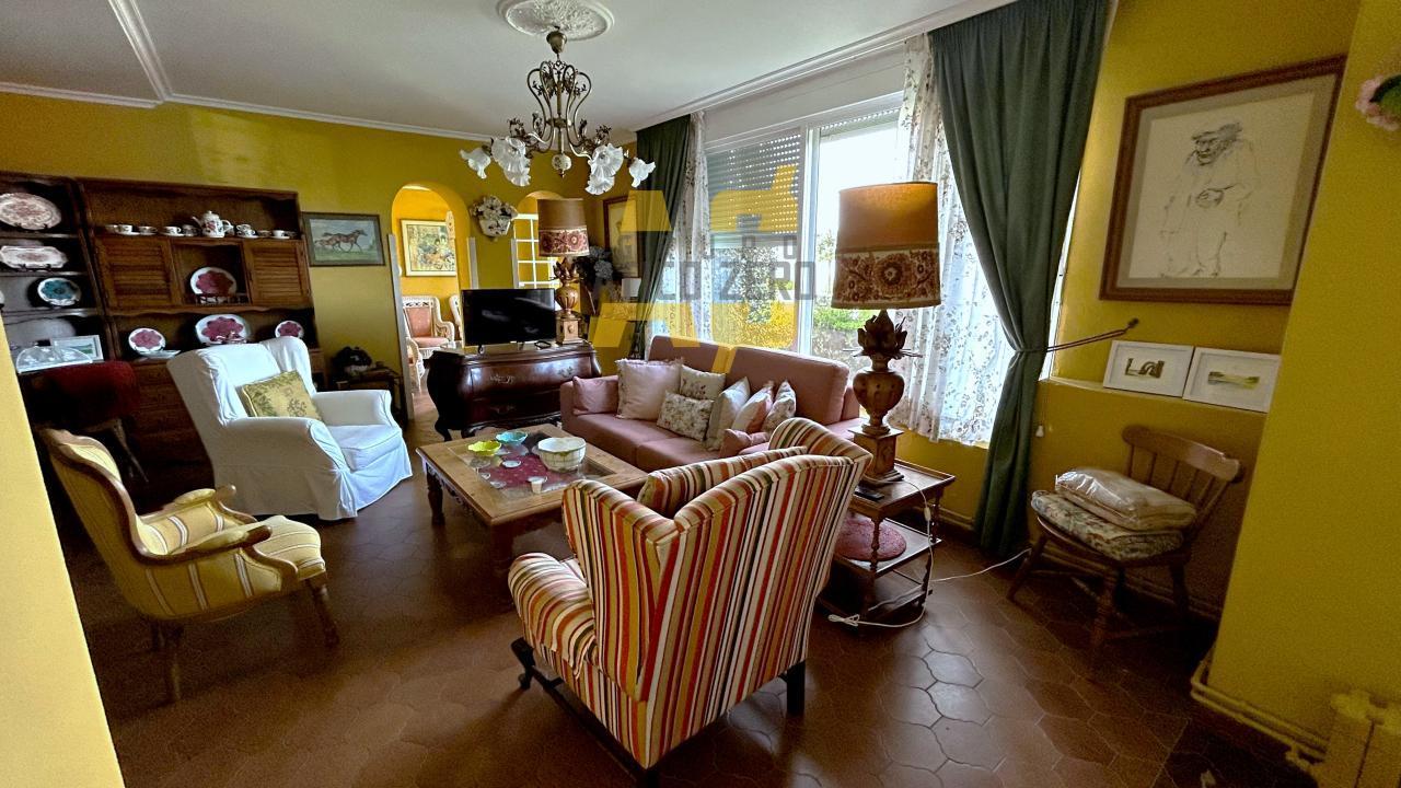 Villa for Sale in Nigrán