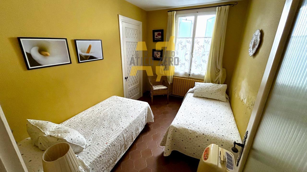 Villa for Sale in Nigrán
