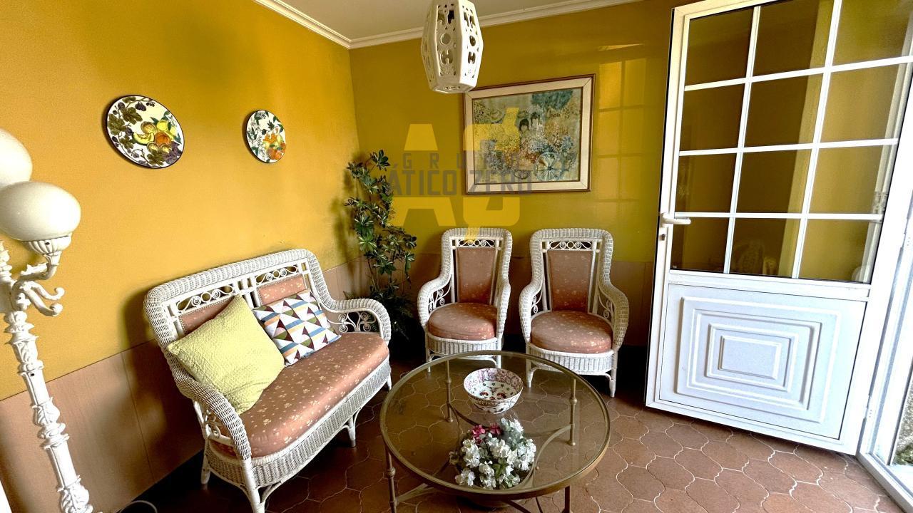 Villa for Sale in Nigrán