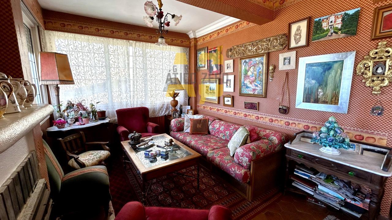 Villa for Sale in Nigrán