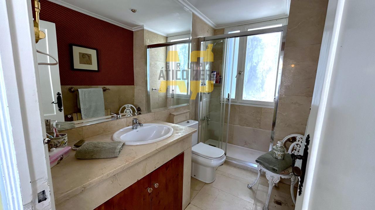Villa for Sale in Nigrán