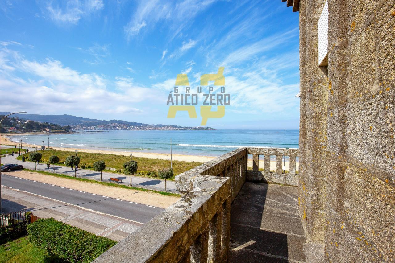 Villa for Sale in Nigrán