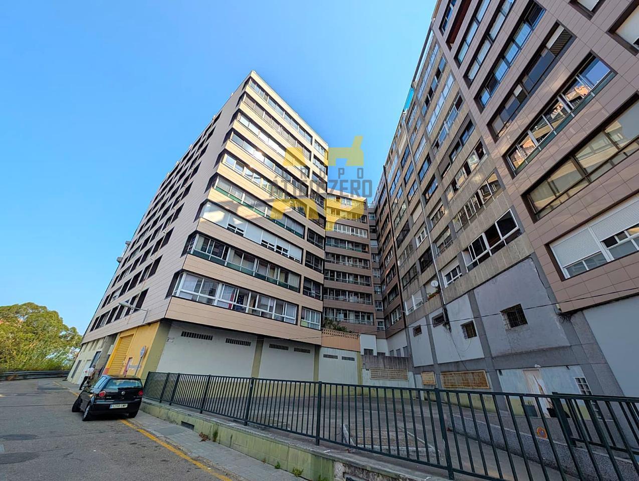 Flat for Sale in Vigo