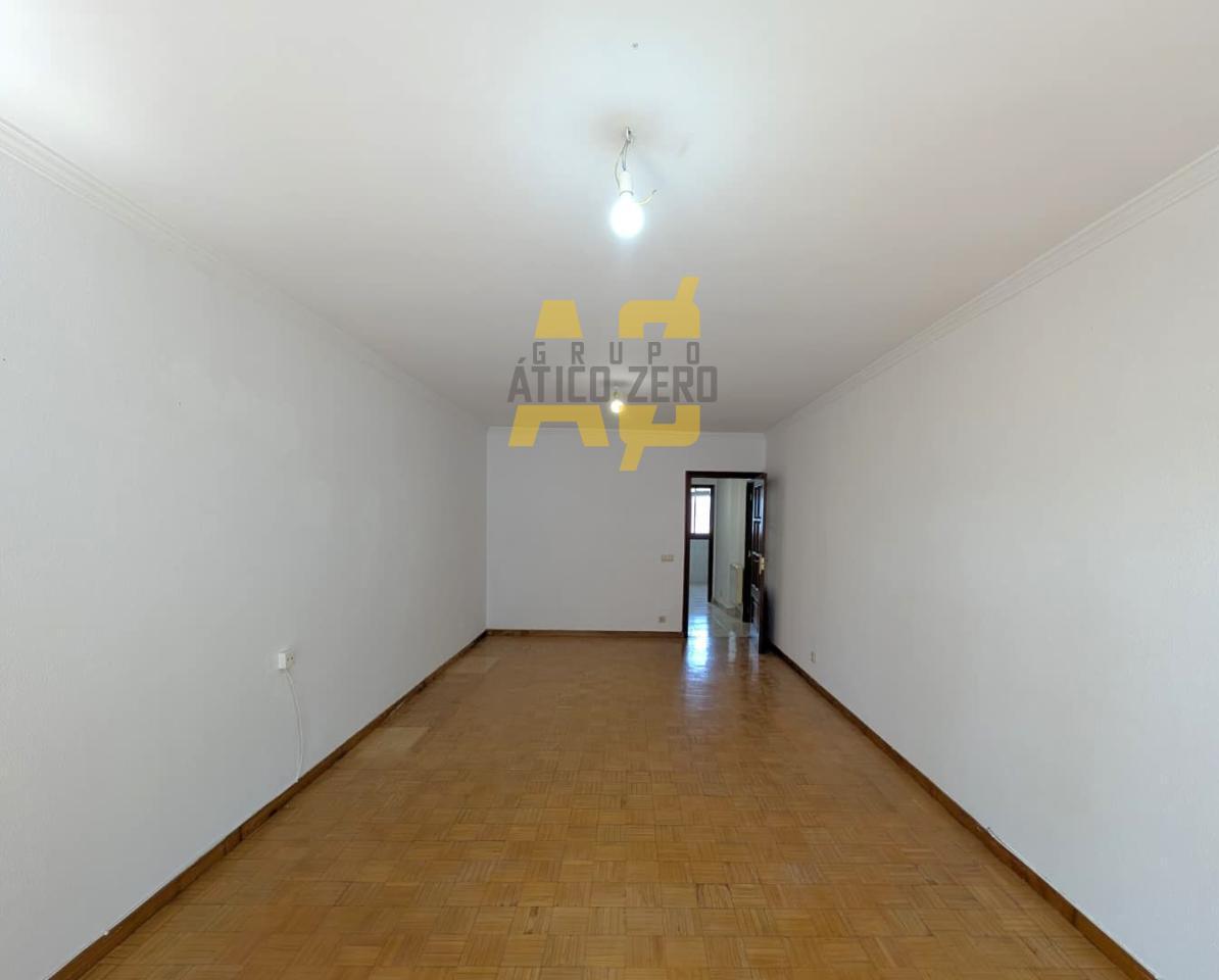 Flat for Sale in Vigo