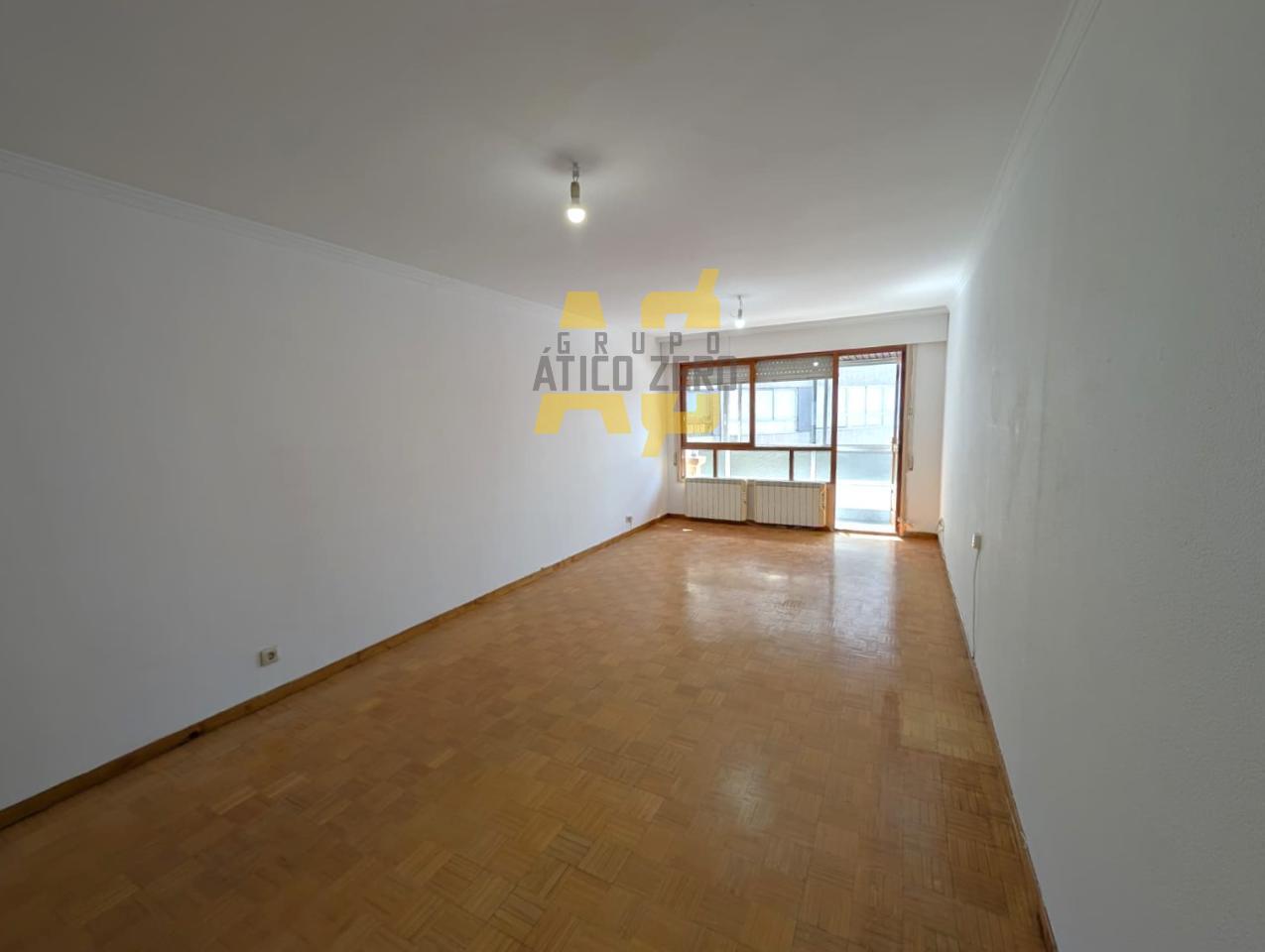 Flat for Sale in Vigo