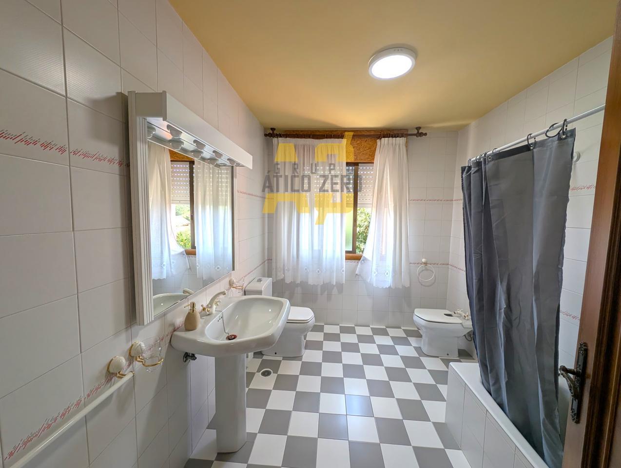 Casa en Venta en Tomiño