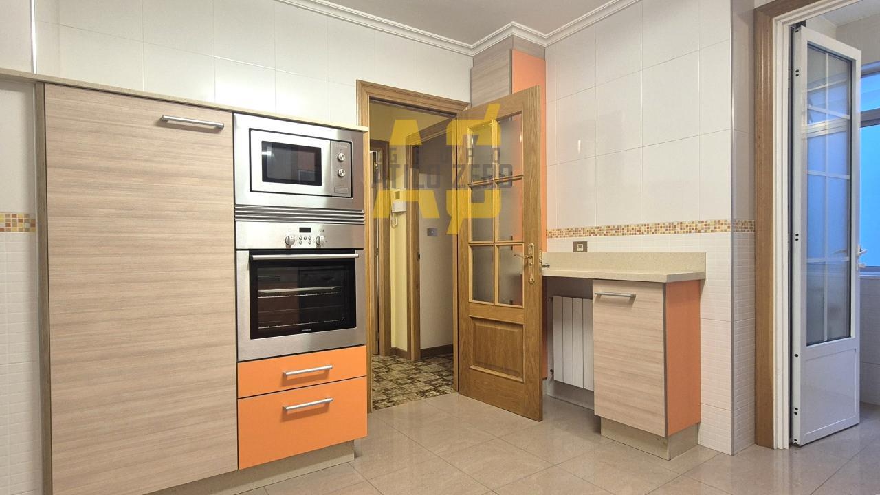 Flat for Sale in Vigo