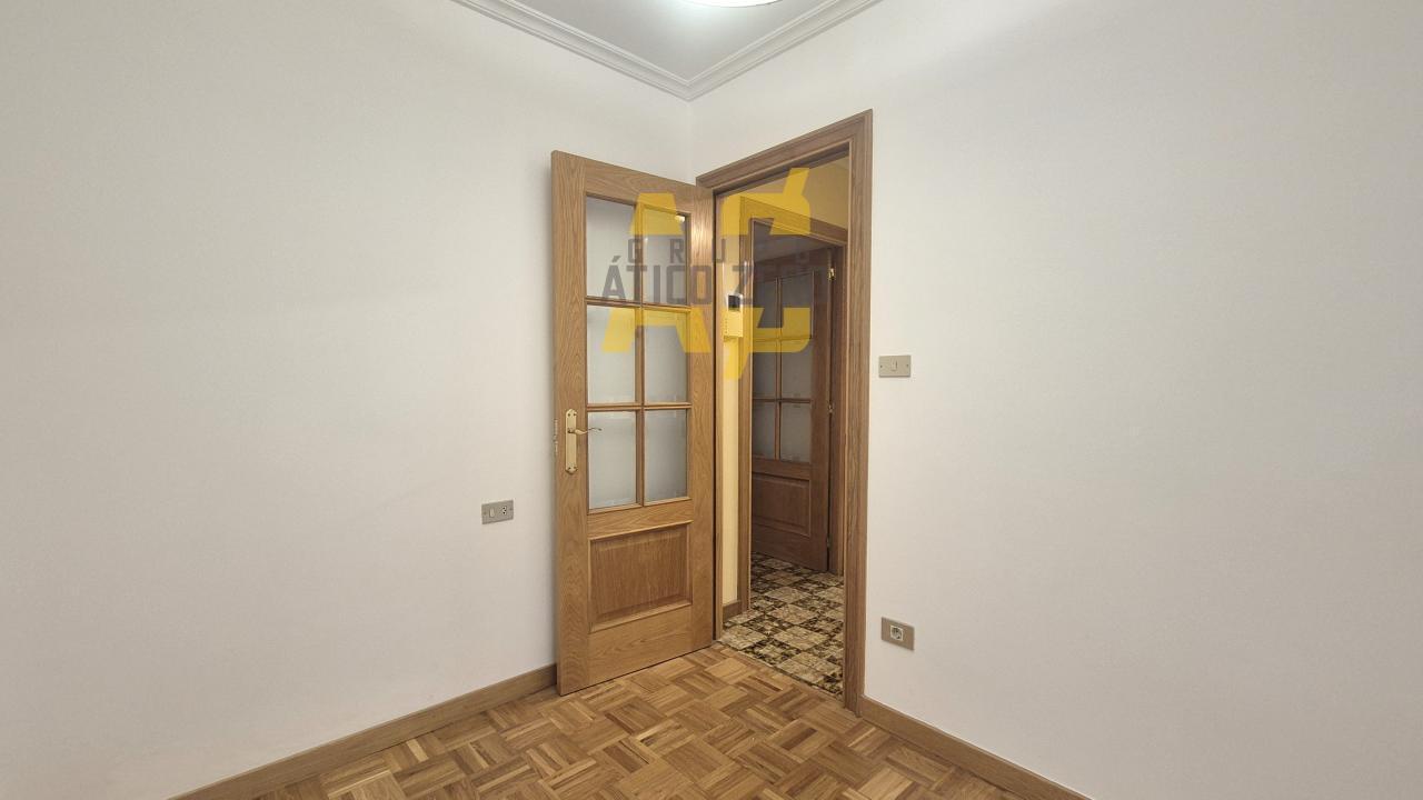 Flat for Sale in Vigo