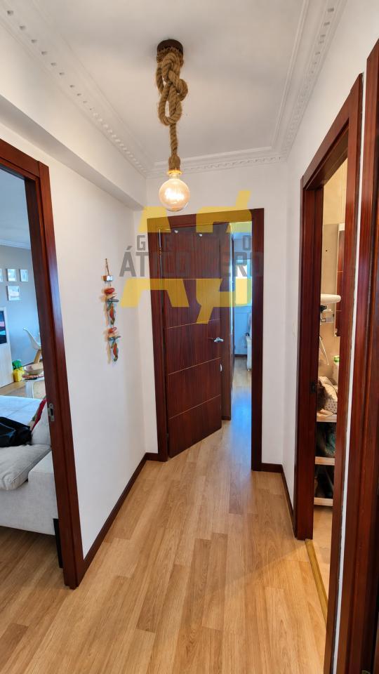 Flat for Sale in Nigrán