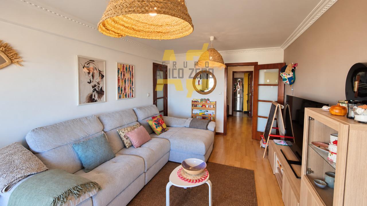 Flat for Sale in Nigrán