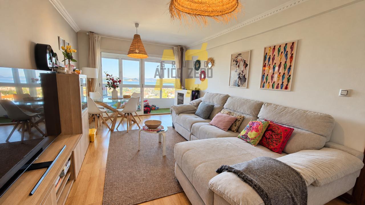 Flat for Sale in Nigrán