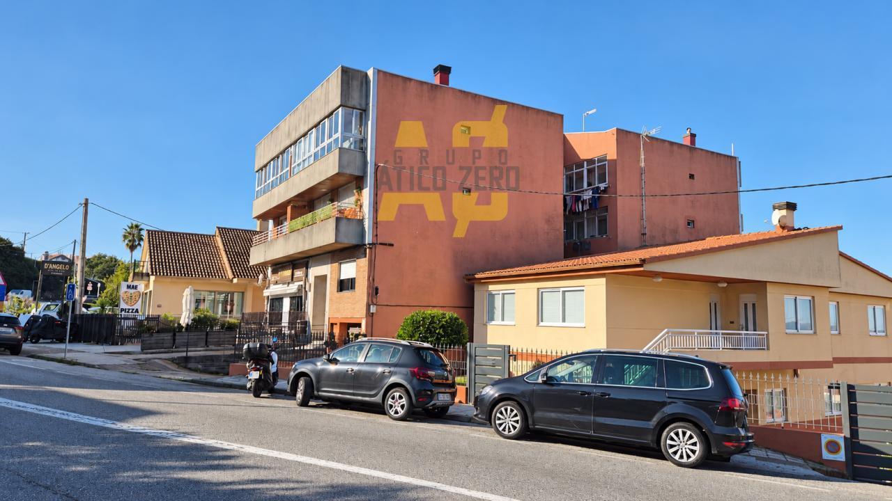 Flat for Sale in Nigrán