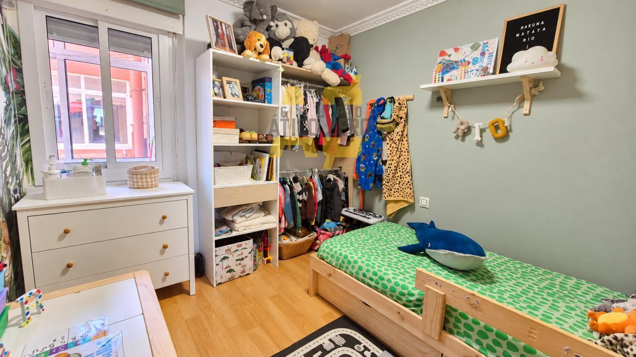 Flat for Sale in Nigrán