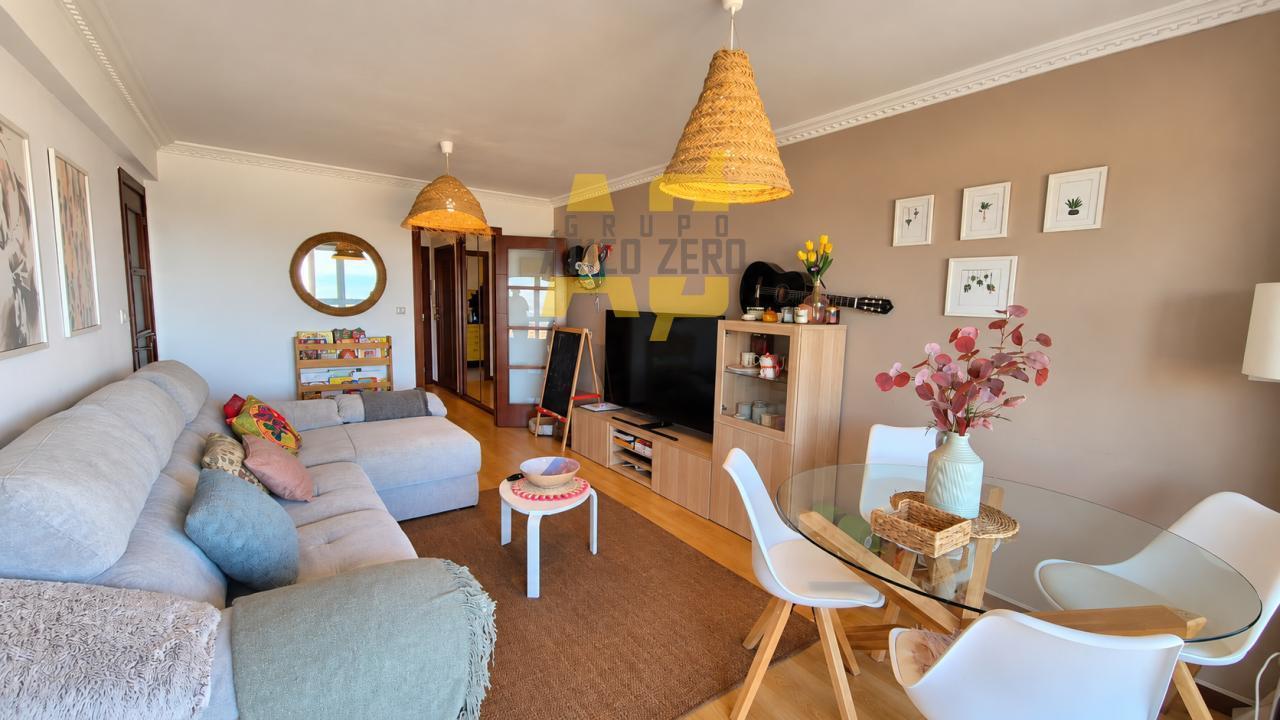 Flat for Sale in Nigrán