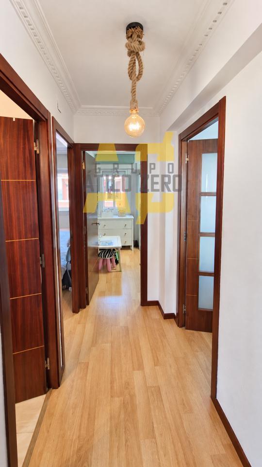 Flat for Sale in Nigrán