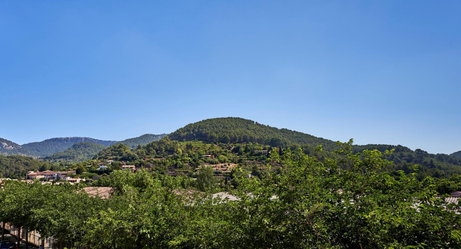 Semi-detached House for Sale in Esporles