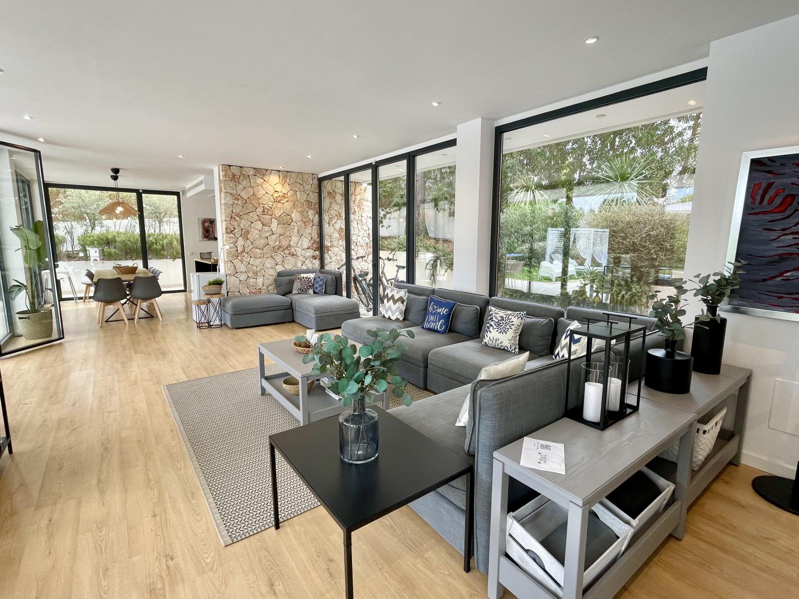 Villa for Rent in Calvià