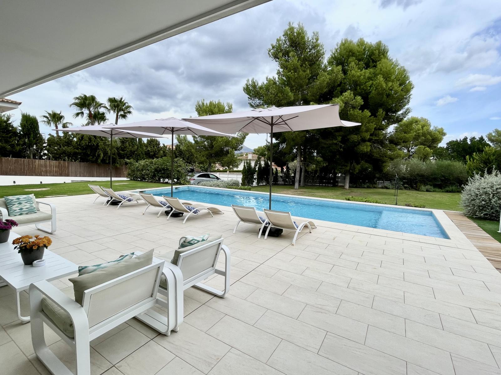 Villa for Rent in Calvià