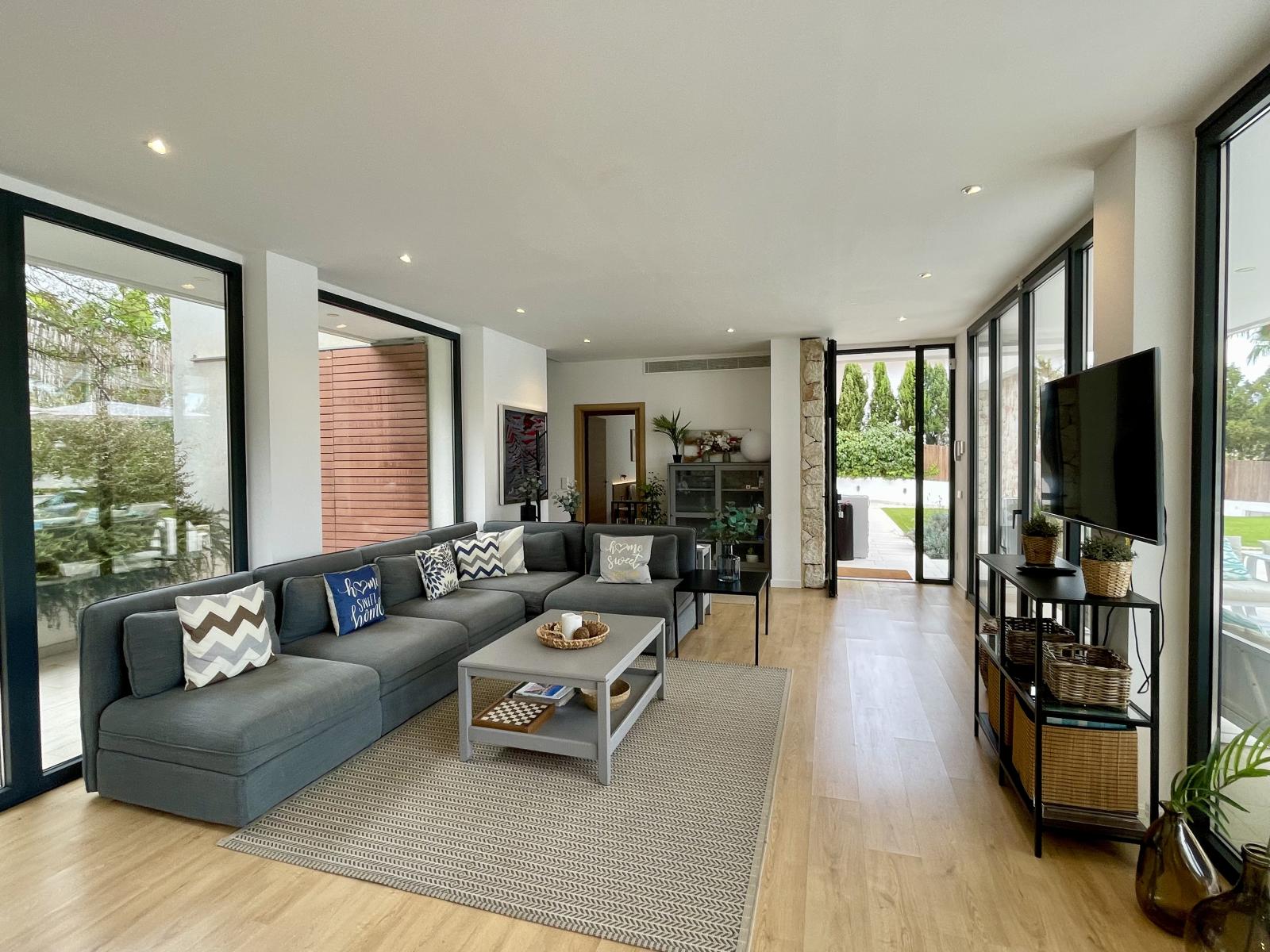 Villa for Rent in Calvià
