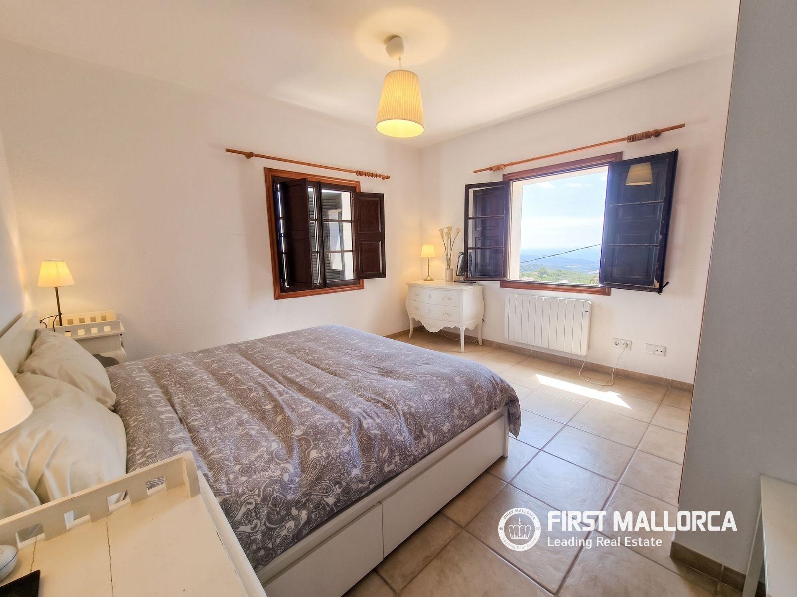 Villa for Rent in Puigpunyent