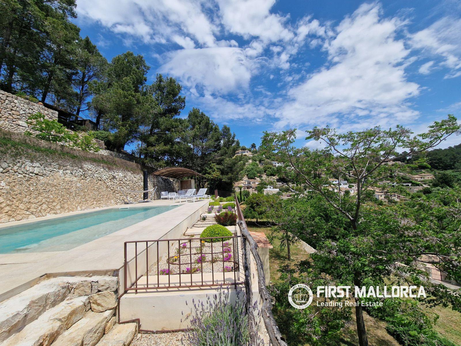 Villa for Rent in Puigpunyent