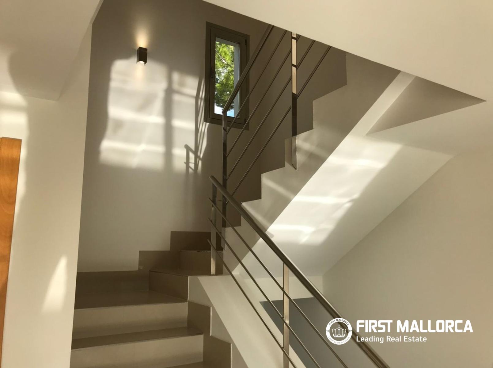 Semi-detached House for Rent in Calvià