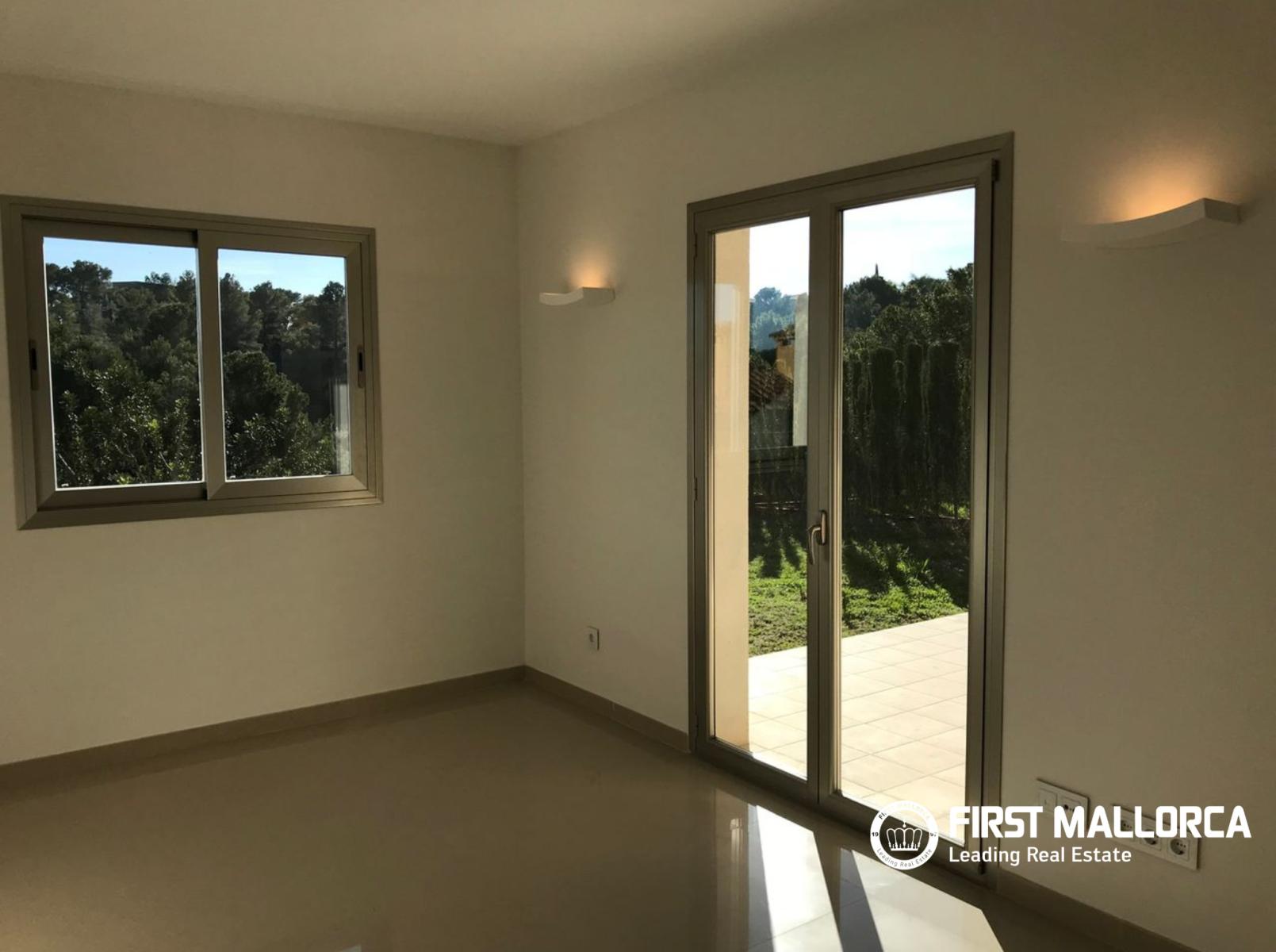 Semi-detached House for Rent in Calvià