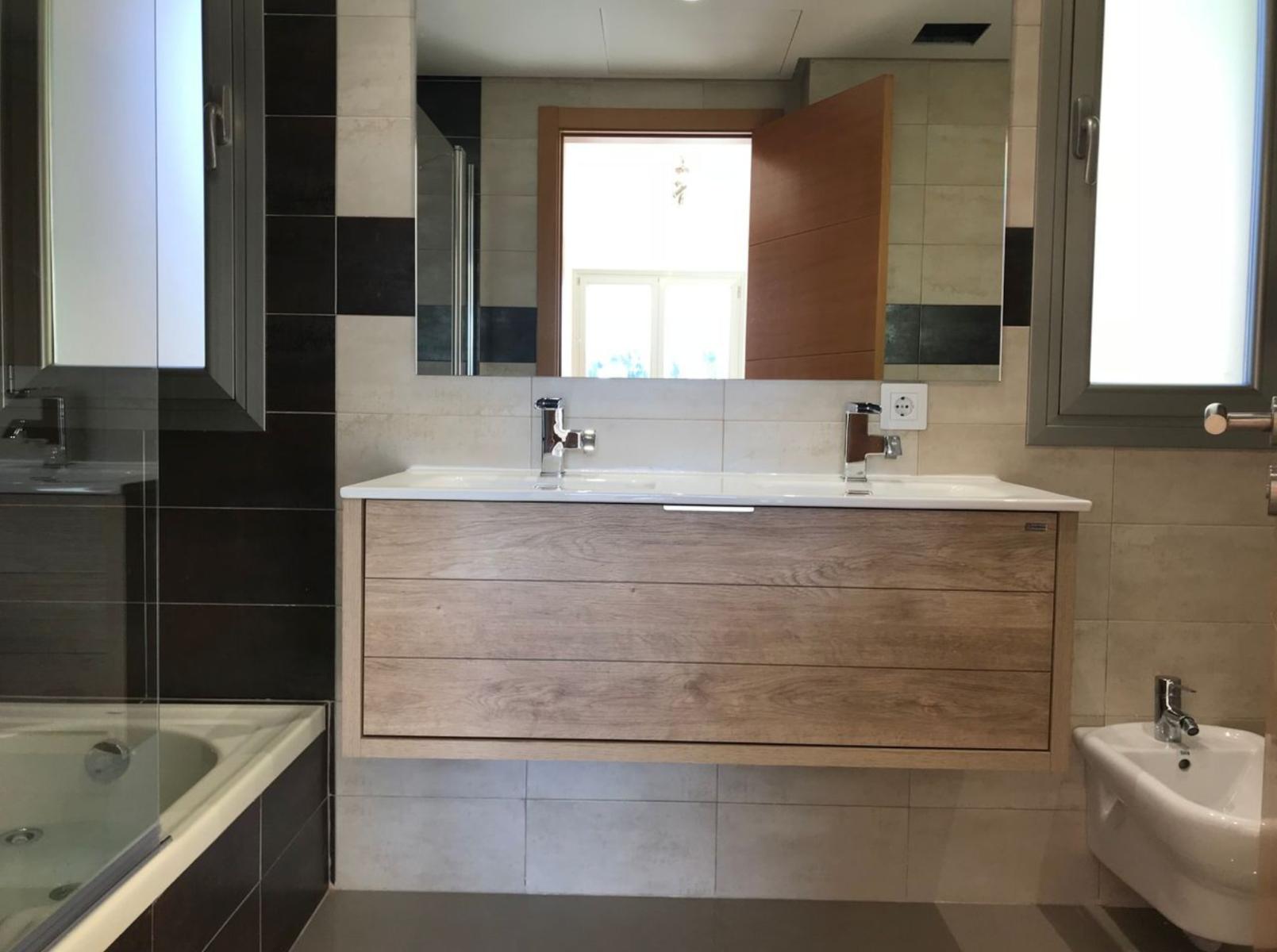 Semi-detached House for Rent in Calvià