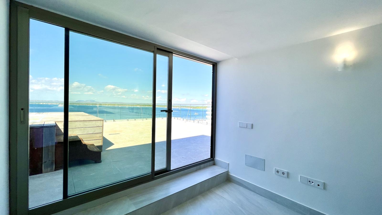 Apartment for Rent in Colonia de Sant Jordi