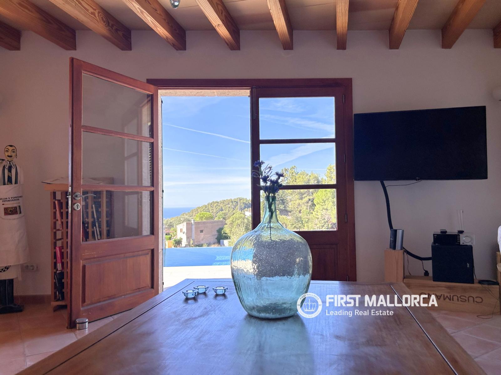 Country Property for Rent in Puigpunyent